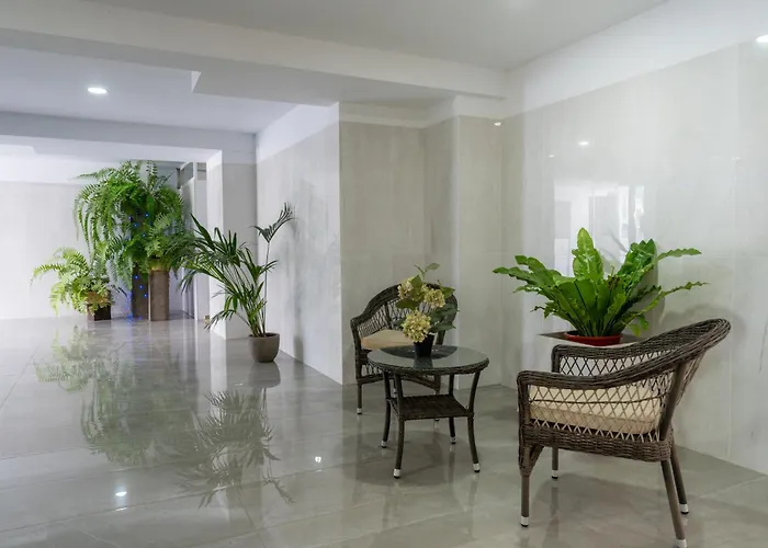 Aparthotel Borinquen 2*