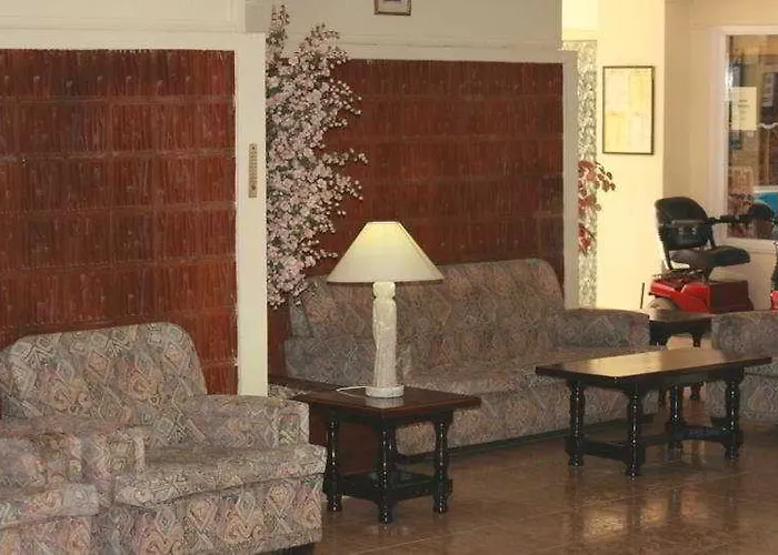 Aparthotel Borinquen 2*