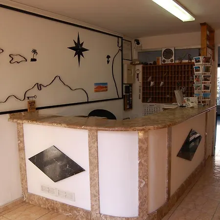 Borinquen Aparthotel Playa de las Américas