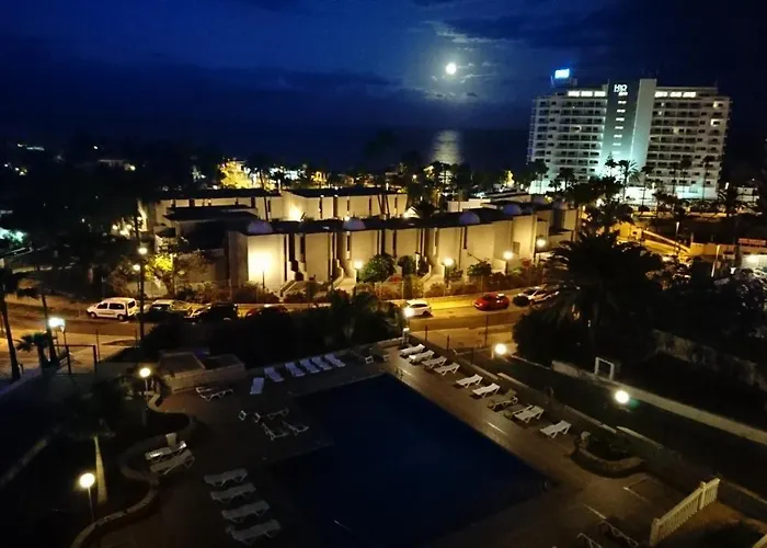 博林肯公寓 2* 美洲海滩