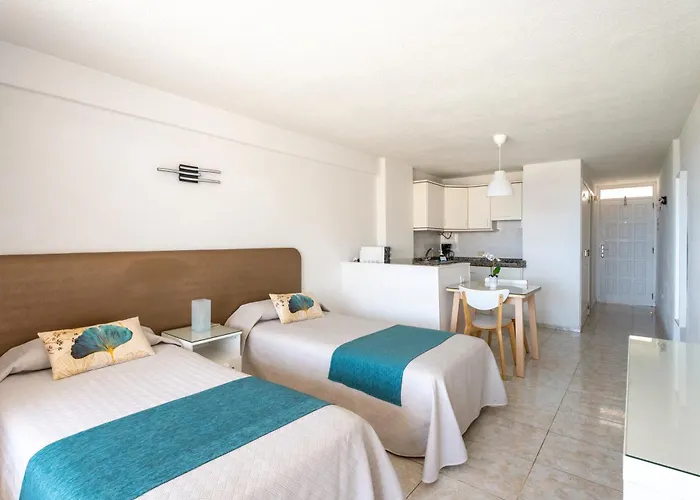 博林肯公寓 2* 美洲海滩