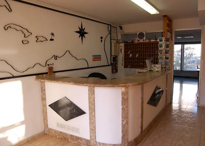 博林肯公寓 公寓式酒店 美洲海滩