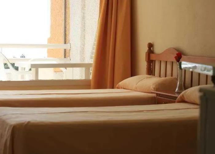 博林肯公寓 2* 美洲海滩